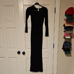 Elegant Black Long Sleeve Dress